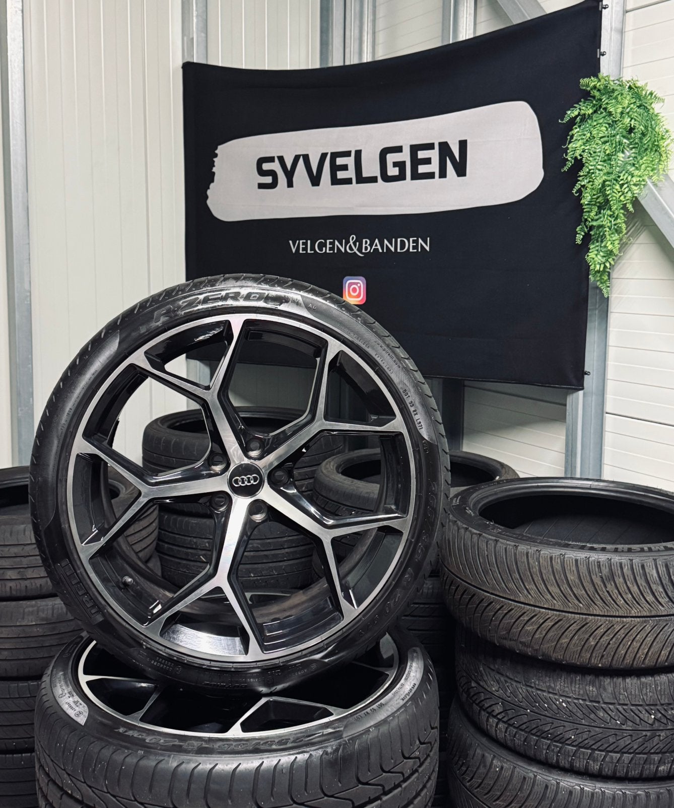 20" 5x112 Audi A6 Q2 Q3 RS Style Velgen - A-merk Zomerbanden, Ophalen, Gebruikt, 255 mm, Banden en Velgen