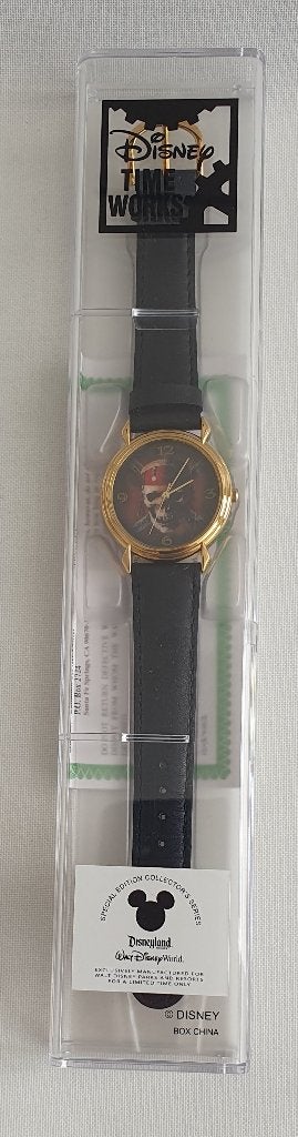 LAATSTE KANS. Pirates of the Carribean horloge, Ophalen of Verzenden, Nieuw, Meerkleurig, Jongen of Meisje