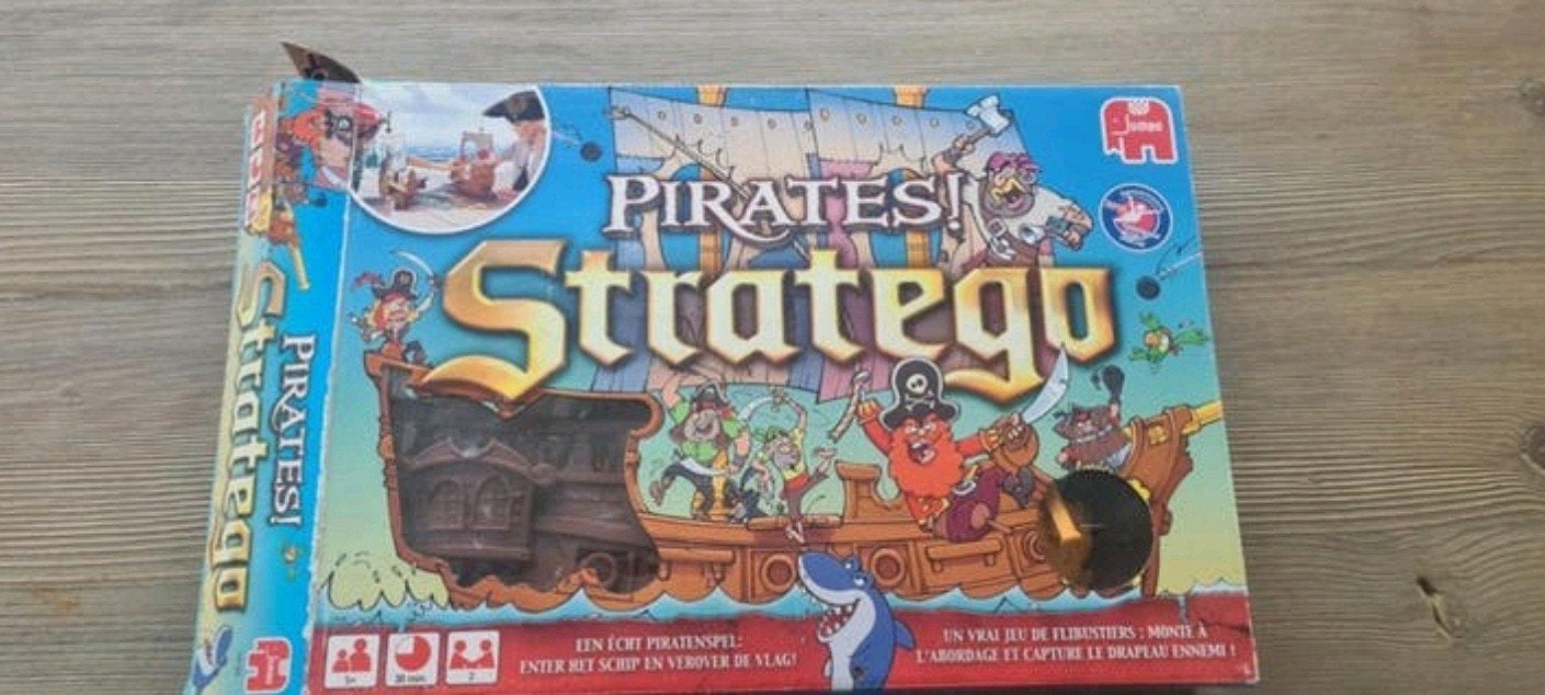 Stratego Pirates, compleet en netjes, Een of twee spelers, Ophalen of Verzenden, Zo goed als nieuw, Jumbo