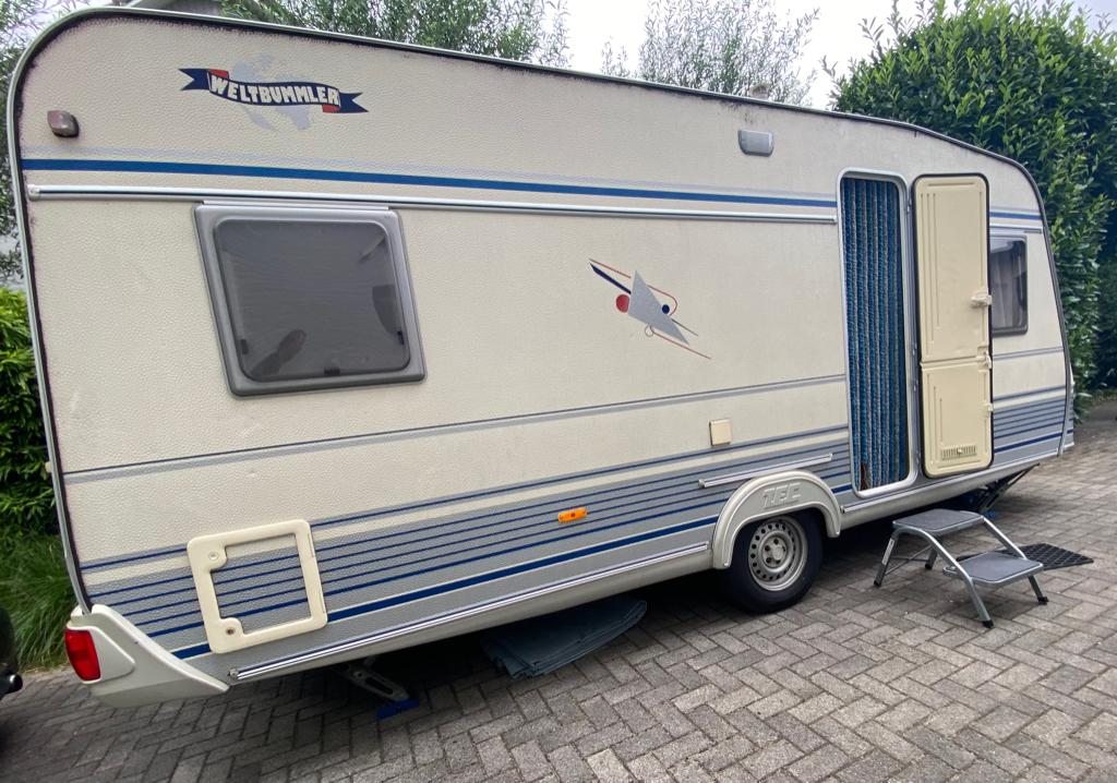 Caravan TEC 530K1, Caravans en Kamperen, T.E.C., Rondzit, Kachel, Frans bed