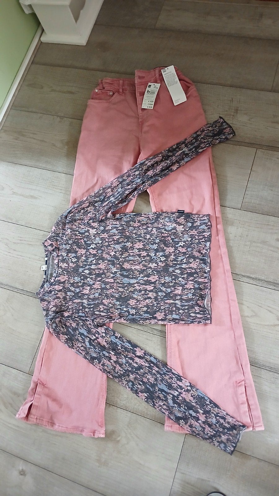 mooie nieuwe broek , maat  zie foto., Ophalen of Verzenden, Nieuw, Meisje, Broek