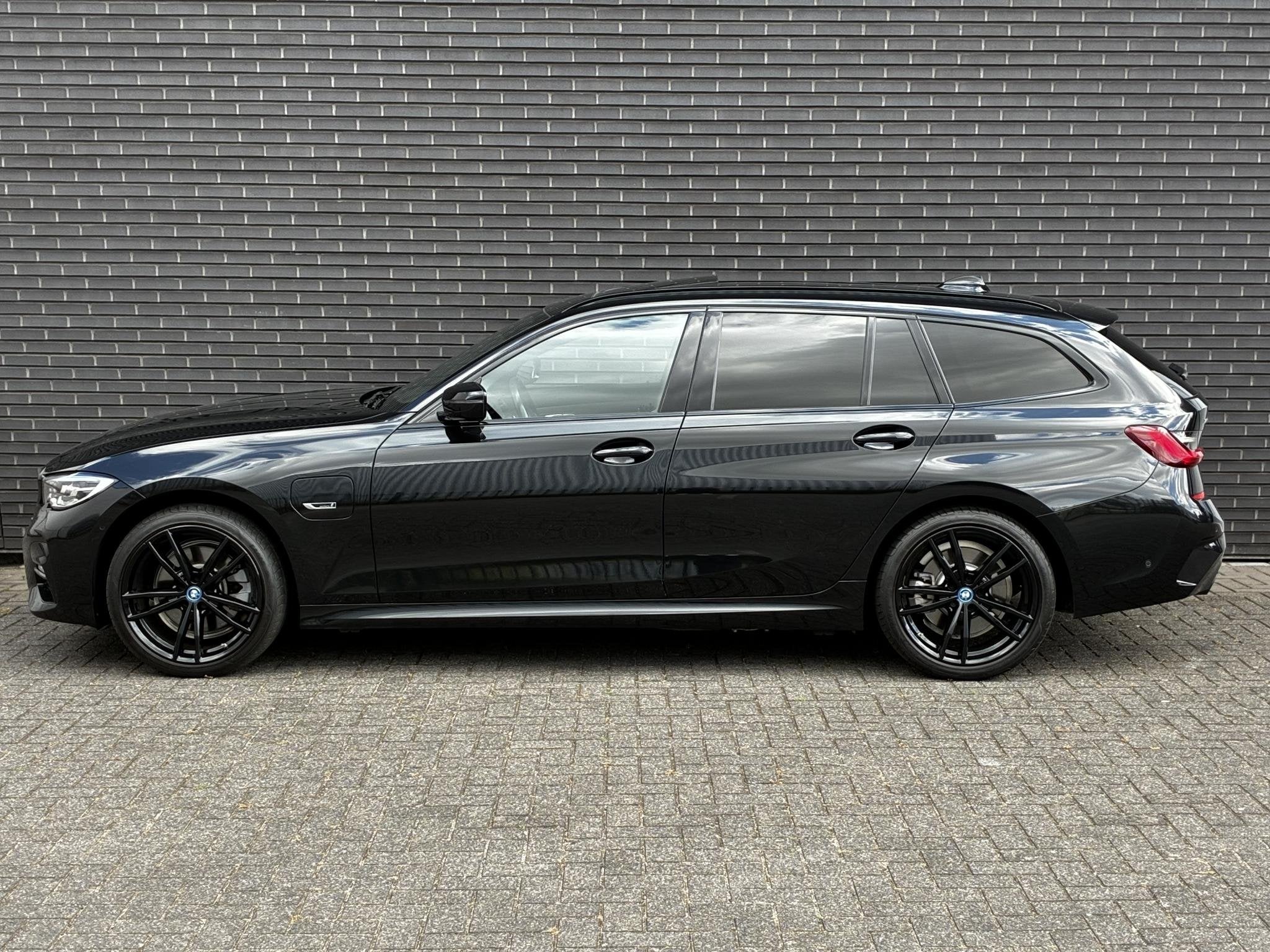 BMW 3-serie Touring 320e xDrive High Executive M Sport Pakke, Auto's, 1998 cc, Gebruikt, 4 cilinders, Automatische klimaatregeling