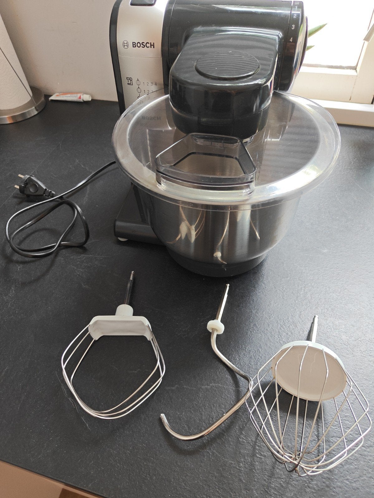 Bosch MUM48A1 keukenmachine te koop, 4 liter of meer, Gebruikt, 3 snelheden of meer, Ophalen of Verzenden