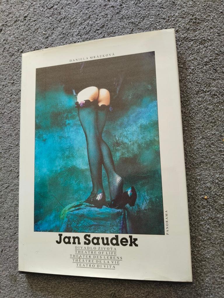 Jan Saudek Divaldo Zivota; Theatre of Life Daniela Mrzazkova, Ophalen of Verzenden, Zo goed als nieuw, Fotografen, Daniela Mrzazkova