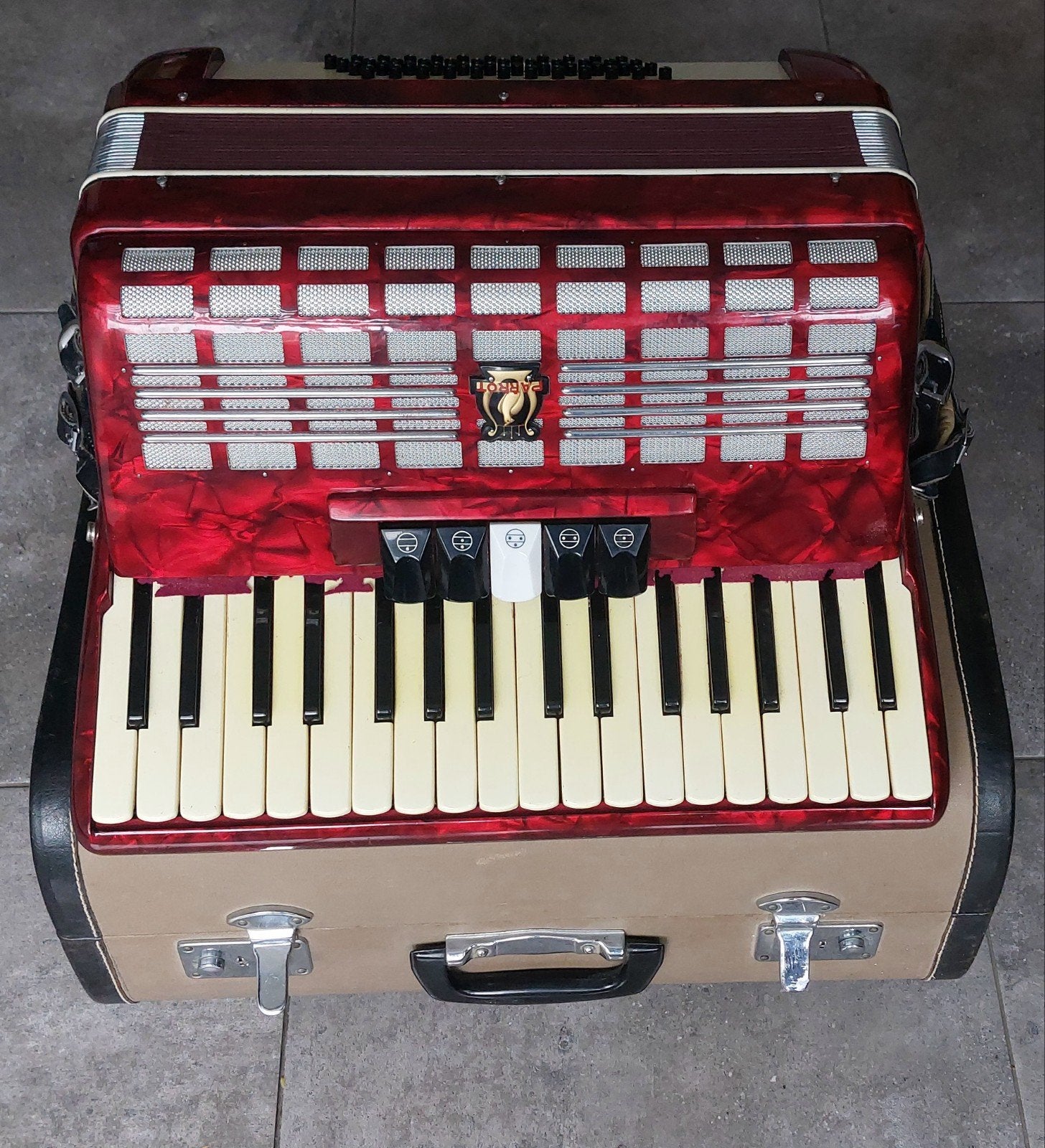Parrot 48 Bass 34 Key Accordeon, Overige merken, 48-bas, Met koffer, Zo goed als nieuw