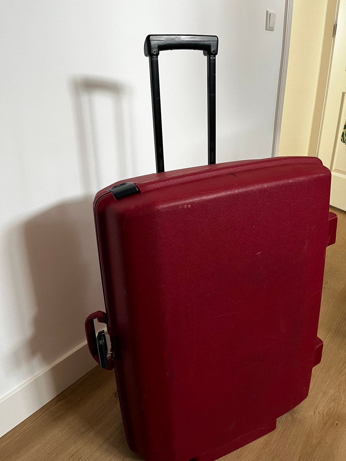 Samsonite Grote Harde Reiskoffer op Wieltjes, Gebruikt, Hard kunststof, 70 cm of meer, 55 cm of meer