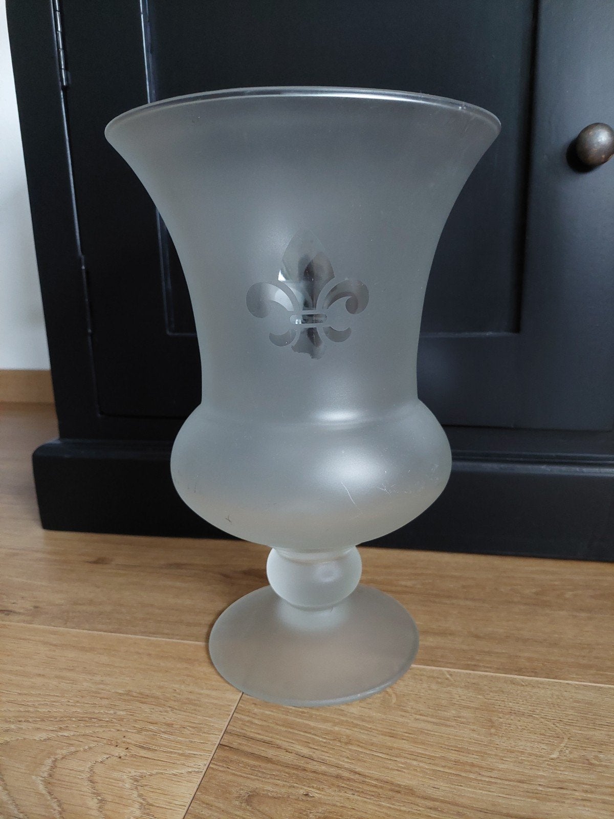 Glazen vaas op voet, Ophalen, Zo goed als nieuw, Op voet, Glas
