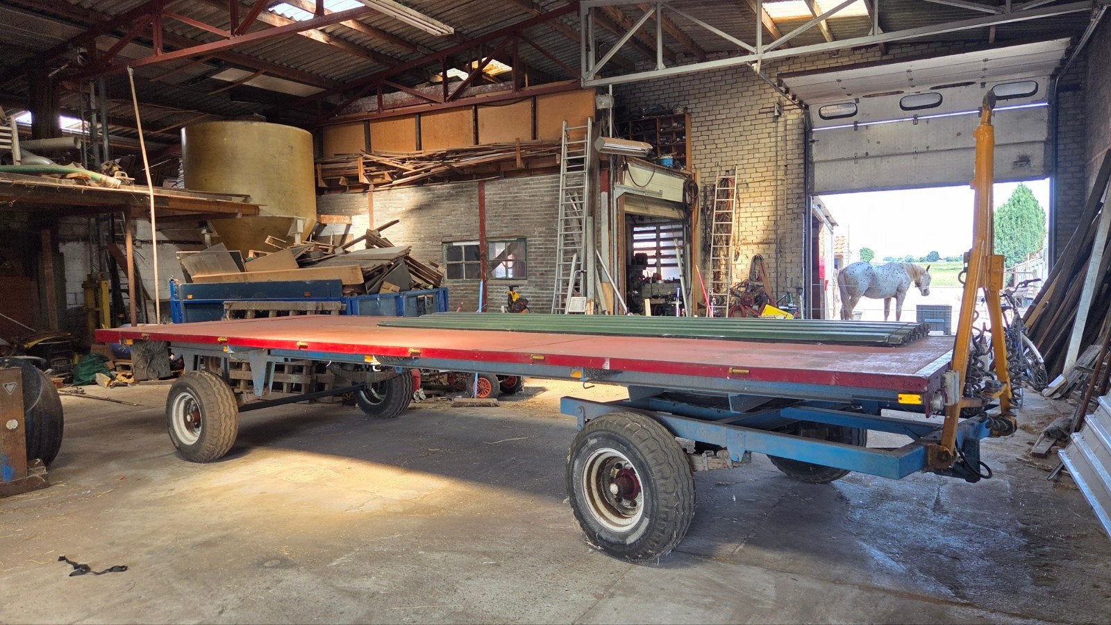 Platte wagen op kenteken, geremd, Ophalen, Transport