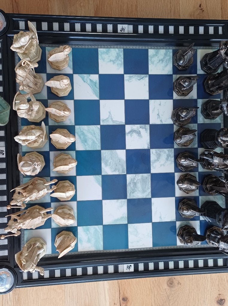 Harry Potter schaakspel met complete cursus, Ophalen of Verzenden, Zo goed als nieuw