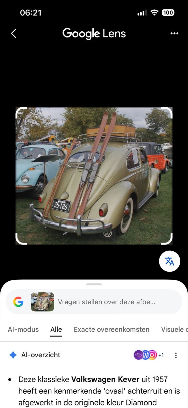 2 hele oude ski’s met houder voor achterop een VW kever., Ophalen of Verzenden
