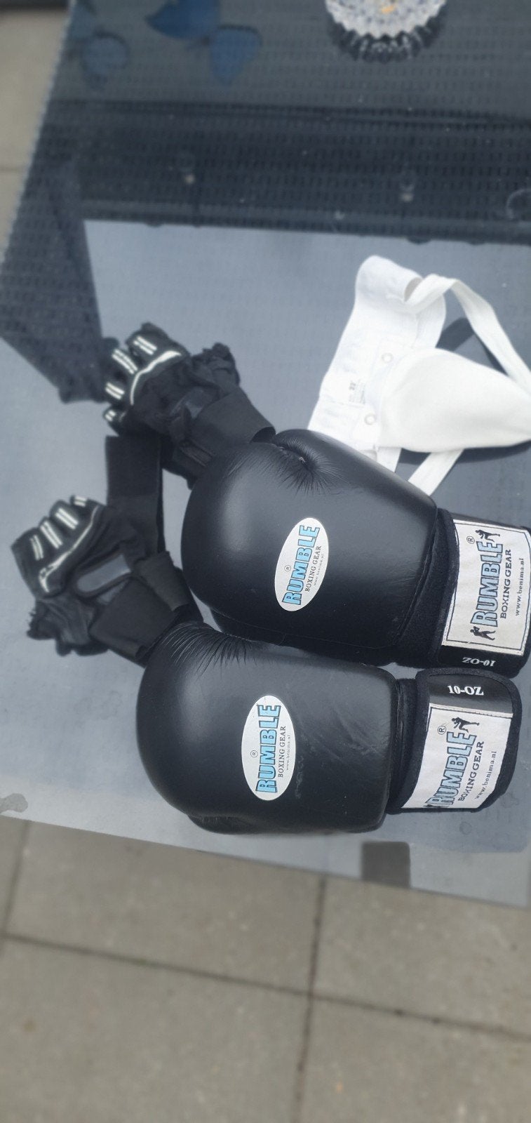 Bokshandschoenen, bandages en tok - Rumble & Joya, Ophalen, Gebruikt, Overige, Vechtsportbescherming
