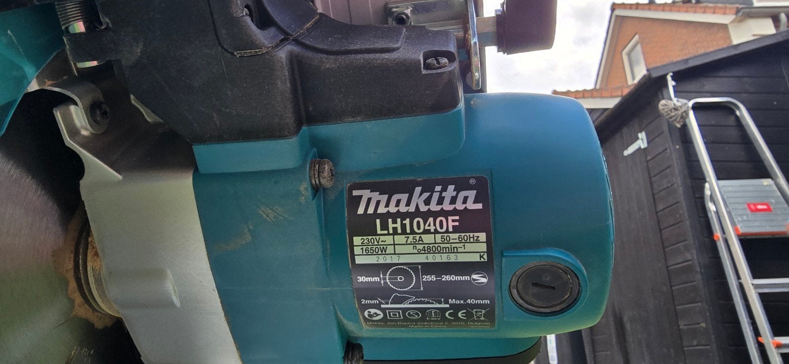 Makita LH1040F Afkortzaag en Zaagtafel, Doe-het-zelf en Verbouw, Gereedschap | Zaagmachines, Ophalen, Gebruikt, 70 mm of meer