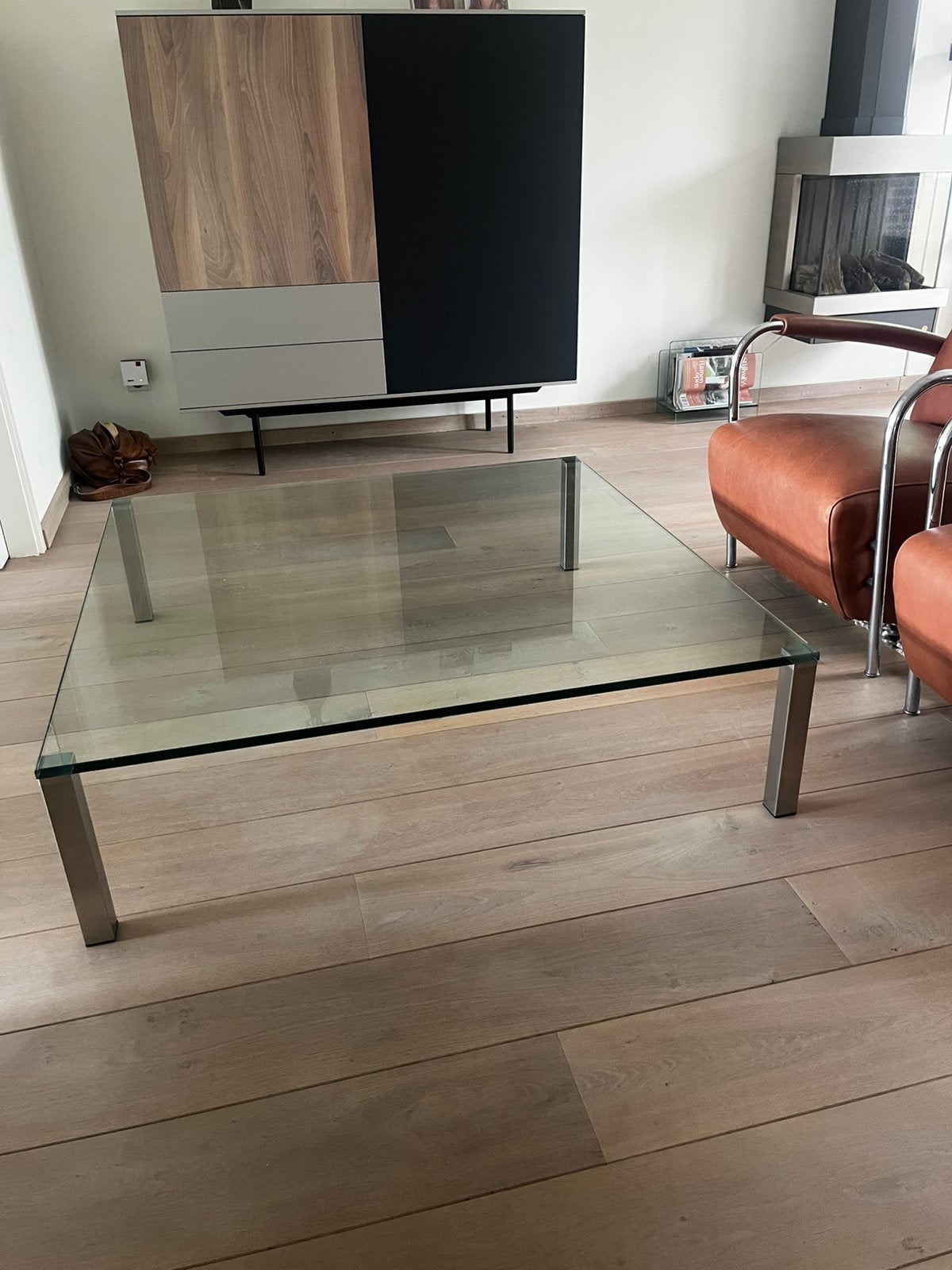 ZGAN glazen salontafel, merk Helderr, 110x110x30 cm, Ophalen, Zo goed als nieuw, Glas