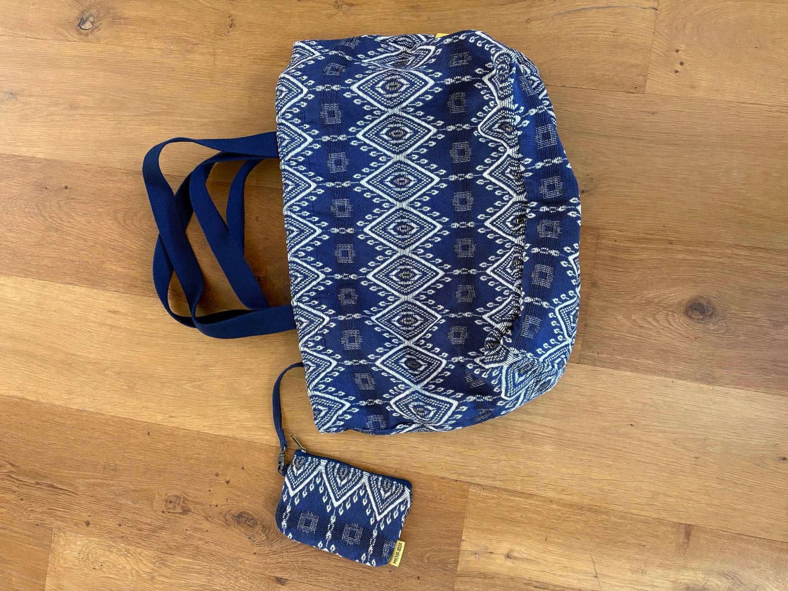 Nieuwe Mycha Ibiza tas met bijpassend toilettasje, Ophalen of Verzenden, Nieuw, Blauw, Shopper