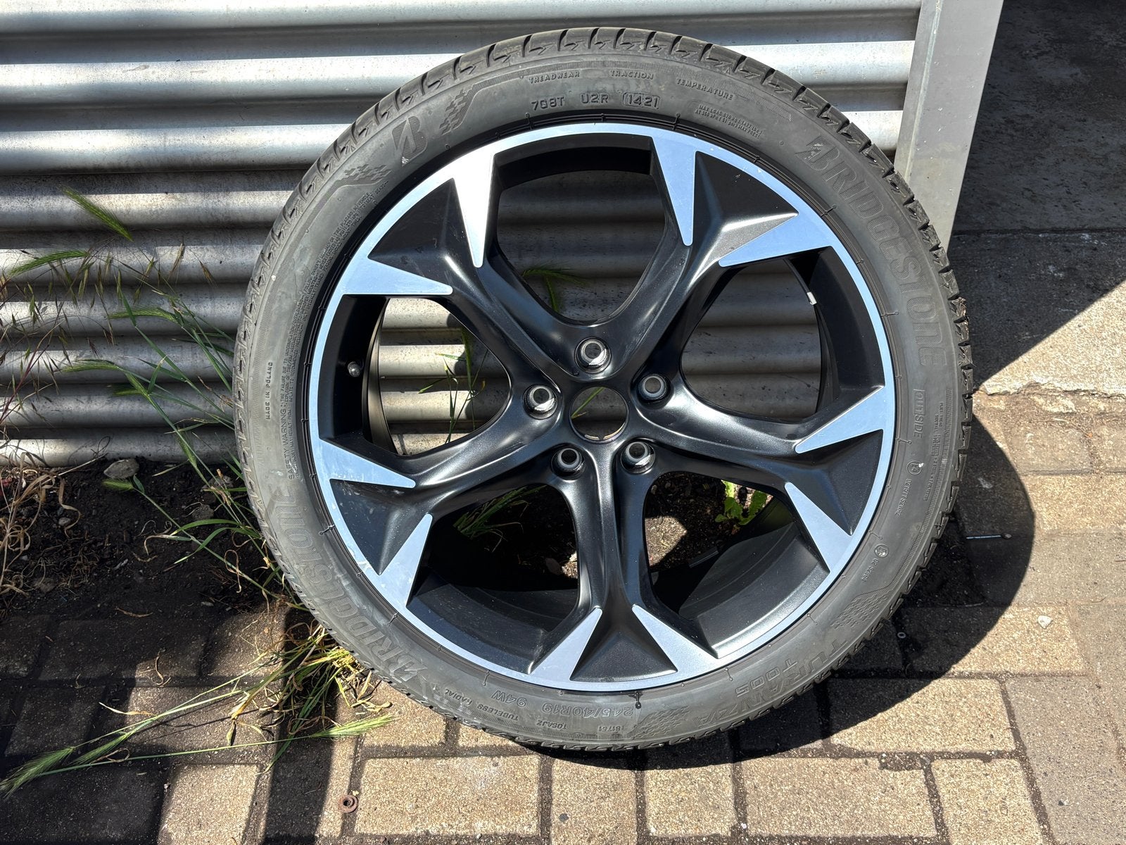 Seat Cupra Formentor 19 inch velg met Bridgestone band, Banden en Velgen, Personenwagen, Zomerbanden, Ophalen
