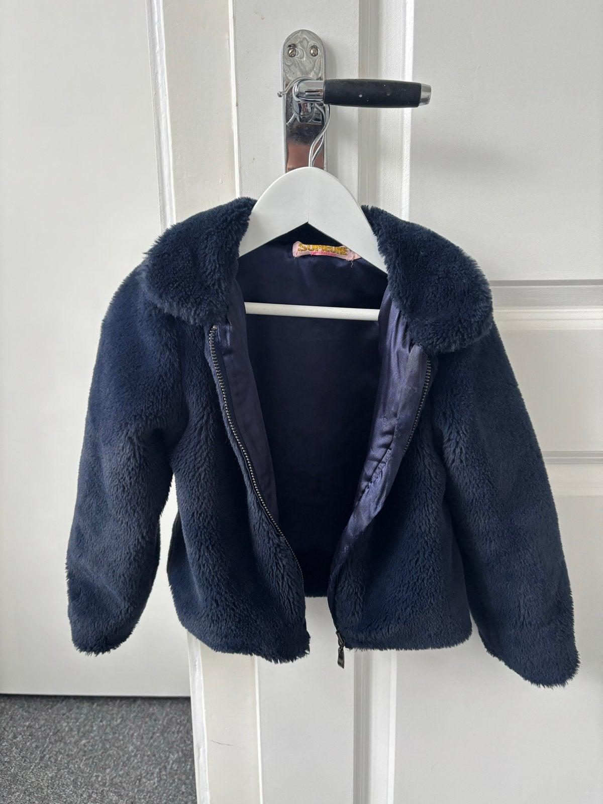 Donkerblauw bontjasje maat 98 (valt kleiner), Ophalen of Verzenden, Zo goed als nieuw, Meisje, Jas