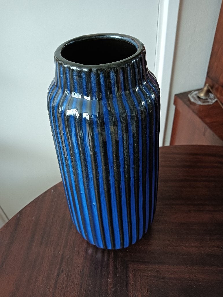 blauwe keramieken vaas, Huis en Inrichting, Ophalen of Verzenden, Blauw, Aardewerk of Porselein, Minder dan 50 cm