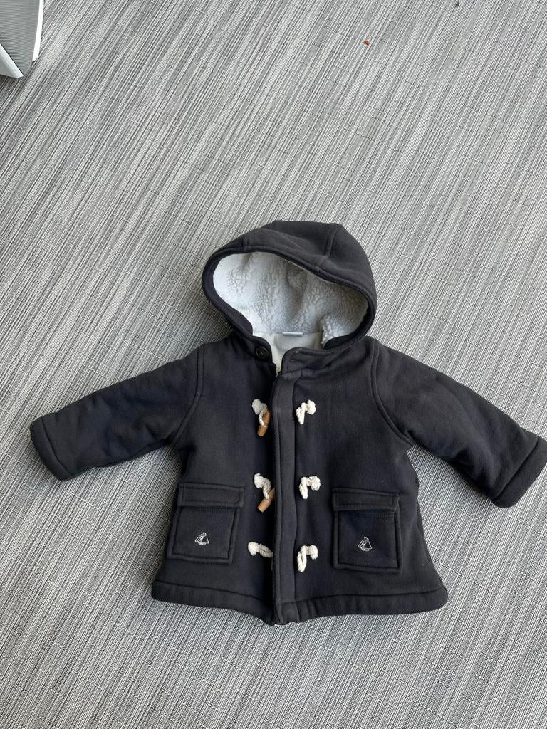 Warme baby duffelcoat met capuchon - Zo goed als nieuw, Kinderen en Baby's, Ophalen of Verzenden, Zo goed als nieuw, Jongetje of Meisje