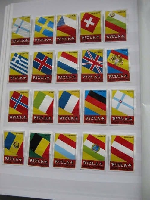 Lucifersmerken van Rizla + Sigarettenpapier ., Verzamelen, Verzenden, Zo goed als nieuw, Luciferdoosjes of -merken