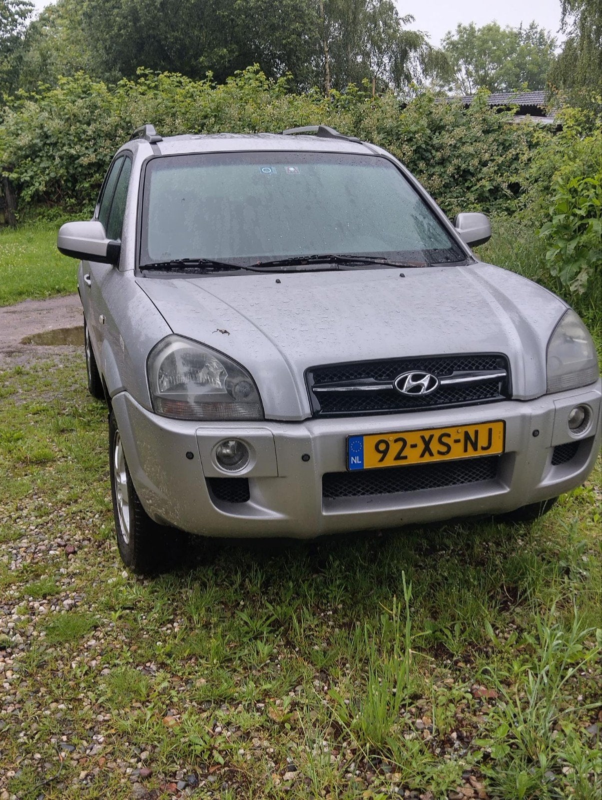 Hyundai Tucson 2.0 I 2WD 2004 Grijs, Auto's, 4 cilinders, 75 €/maand, Handgeschakeld, Particulier