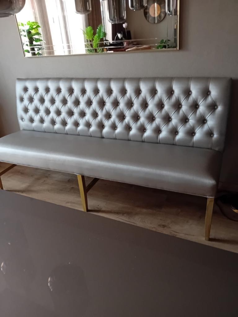 Eetbank en 3 stoelen zilver champagne, Ophalen, Zo goed als nieuw