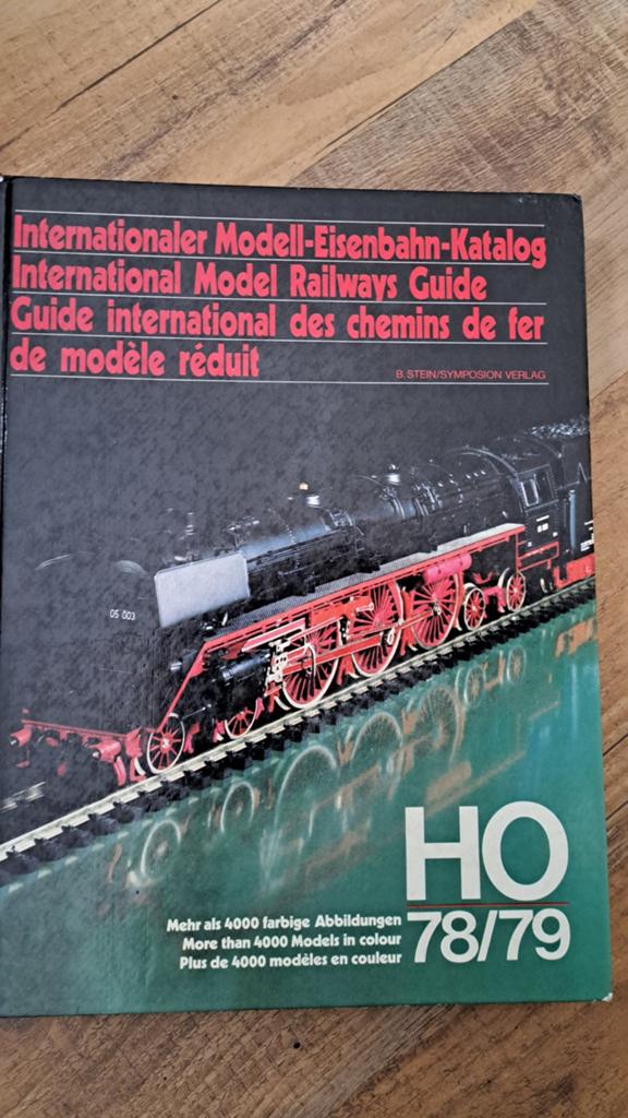 Catalogus H0 treinen 1978/79, Hobby en Vrije tijd, Modeltreinen | H0, Ophalen, Boek, Tijdschrift of Catalogus, Overige merken