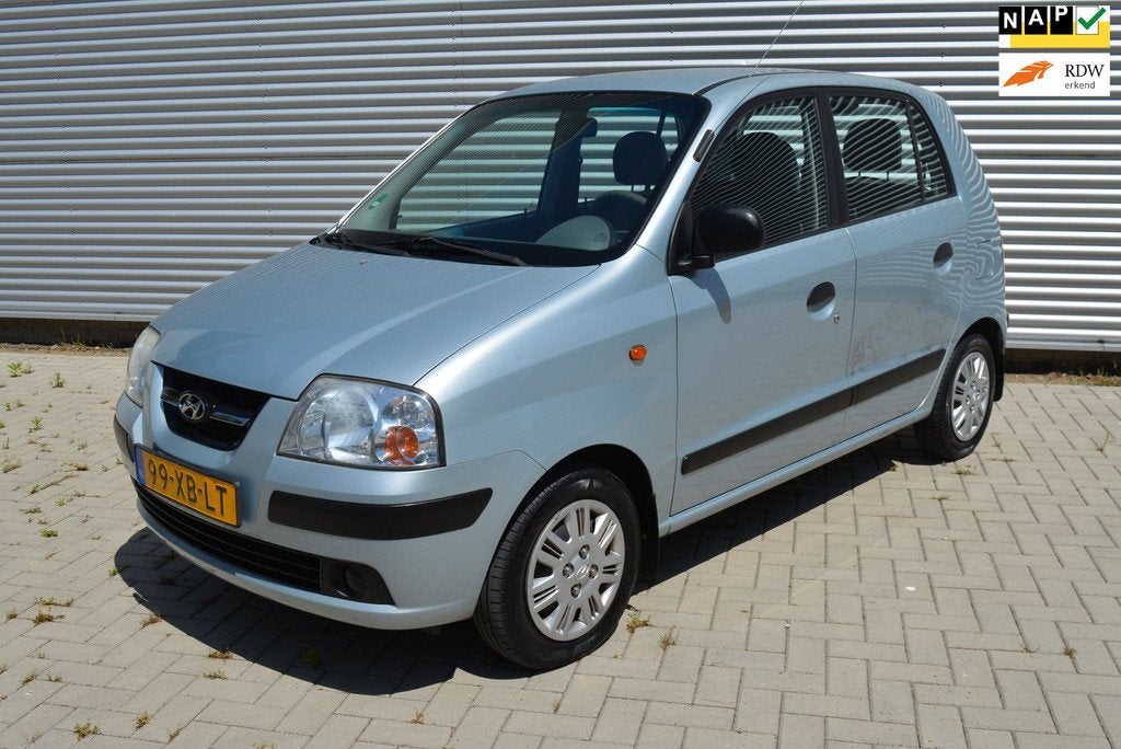 Hyundai Atos 1.1i Active Young| 5 Deurs | Stuurbekr. | 91717, Auto's, Hyundai, Voorwielaandrijving, Stof, 31 €/maand, 4 cilinders