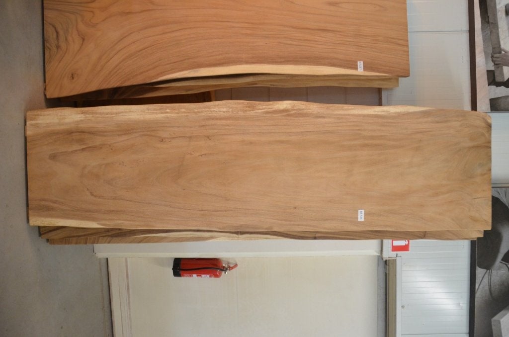 Boomstamtafel 300 cm suar -BT 236 - 3 meter boomstamtafel, Huis en Inrichting, Overige houtsoorten, Ophalen of Verzenden, Vijf personen of meer