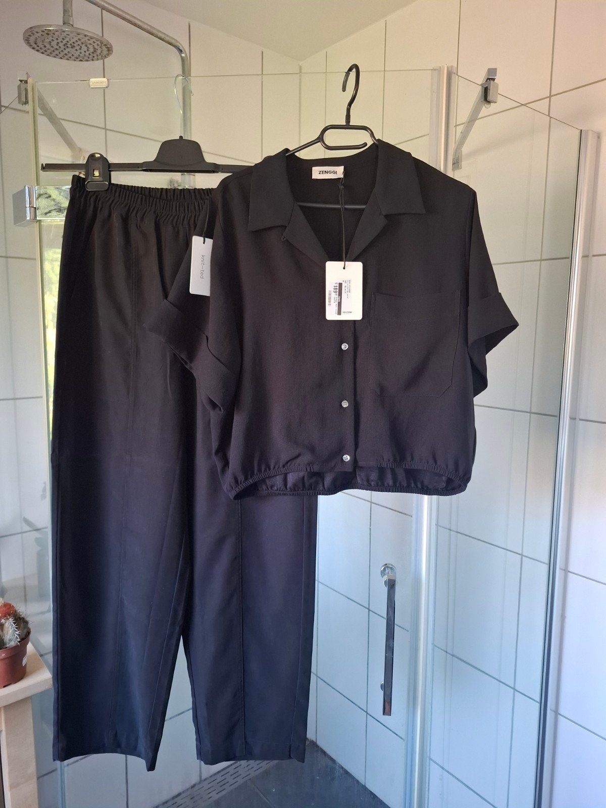 Zenggi Blouse & Knit-ted Broek Set , Nieuw met kaartje, Kleding | Dames, Maat 38/40 (M), Zwart, Nieuw, Ophalen of Verzenden