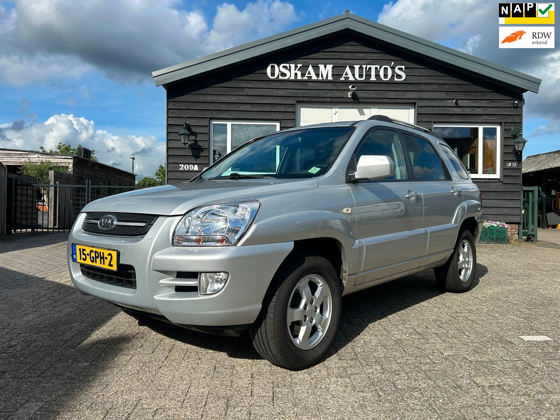 Kia Sportage 2.0 CVVT X-tra Leder,Stoelverwarming, Trekhaak,, 1442 kg, Elektrische ramen, Gebruikt, 4 cilinders