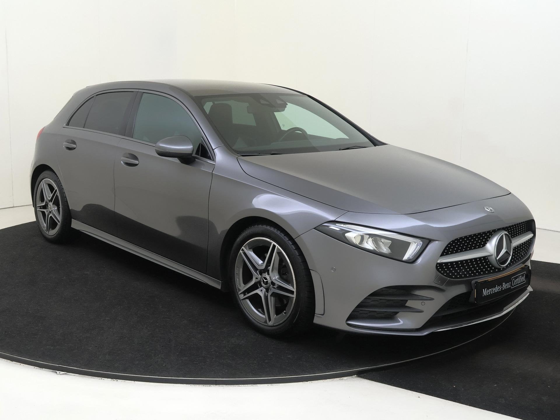 Mercedes-Benz A-klasse 180 Business Solution AMG / Carplay /, Auto's, 136 pk, Gebruikt, 4 cilinders, Bedrijf