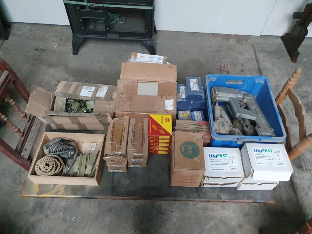 Senco schiethamers met toebehoren, Minder dan 25 liter, Ophalen of Verzenden, Zo goed als nieuw, Minder dan 200 liter/min