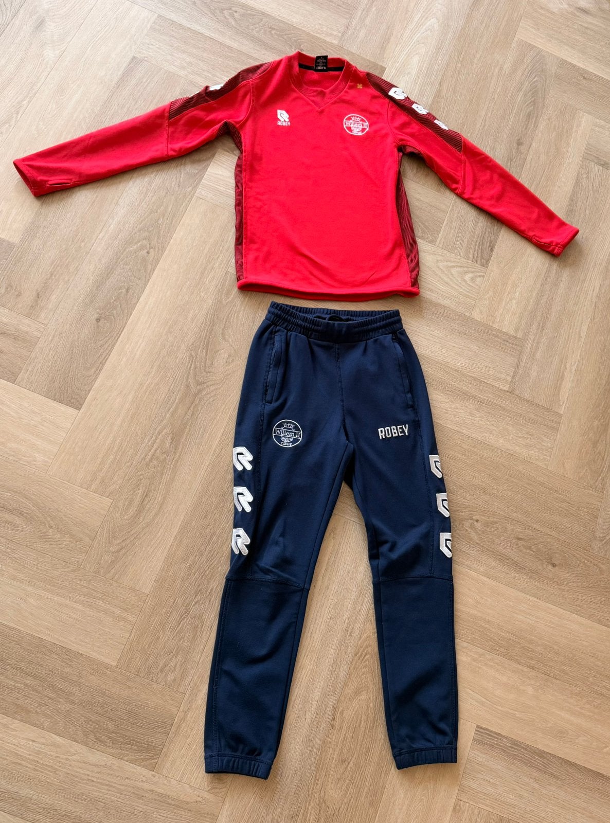 Robey willem II maat 140, Ophalen of Verzenden, Zo goed als nieuw, Jongen