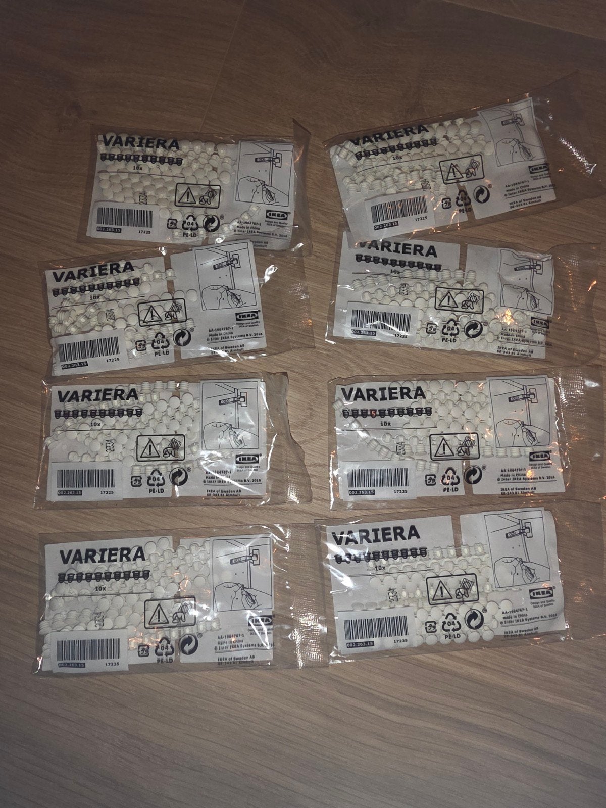 IKEA VARIERA afdekdopjes voor kastgaten (100 stuks), Ophalen of Verzenden, Nieuw, Overige typen