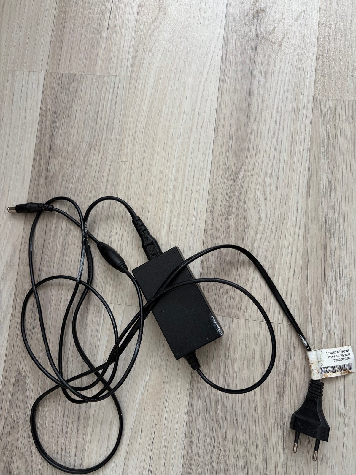 Universele AC/DC adapter/voeding, Computers en Software, Verzenden, Gebruikt