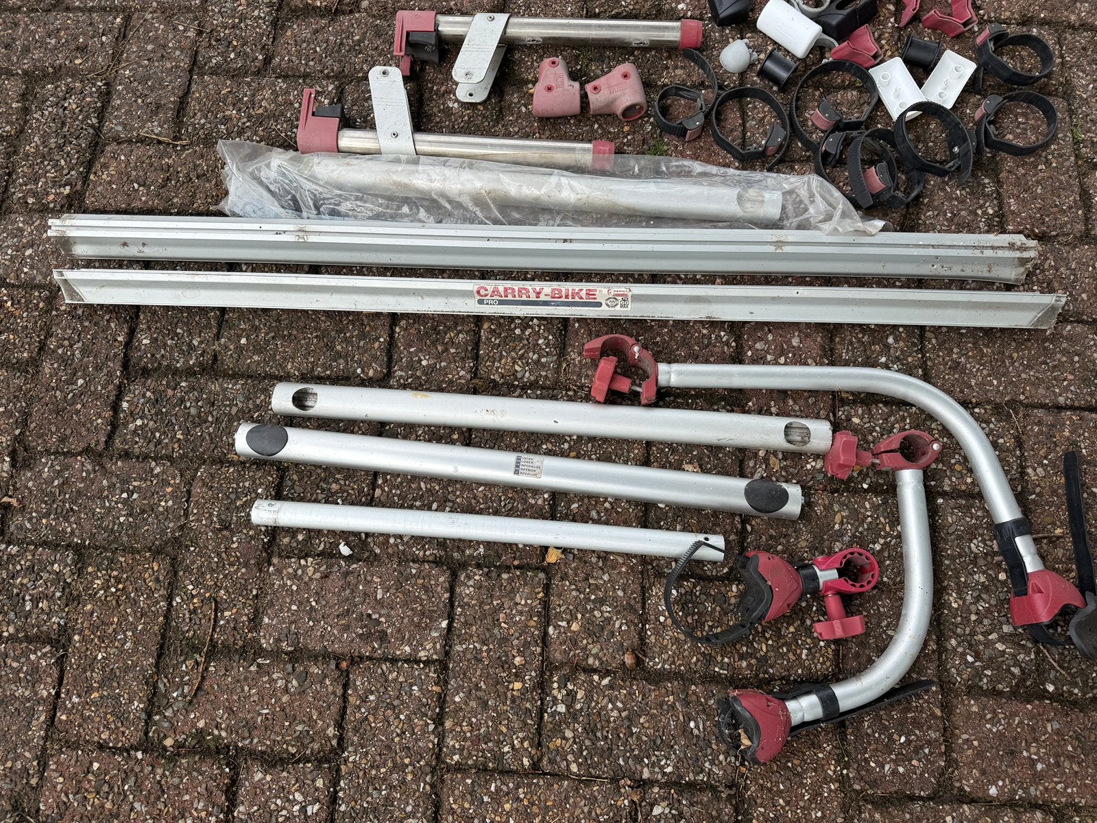 Fiamma Carry-Bike Pro fietsendrager onderdelen., Ophalen, 2 fietsen, Gebruikt, Fietsendrager-accessoire