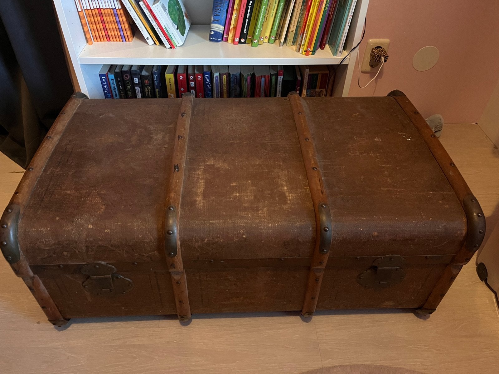 Vintage Hutkoffer / Steam Trunk - 90x54x36 cm, Ophalen