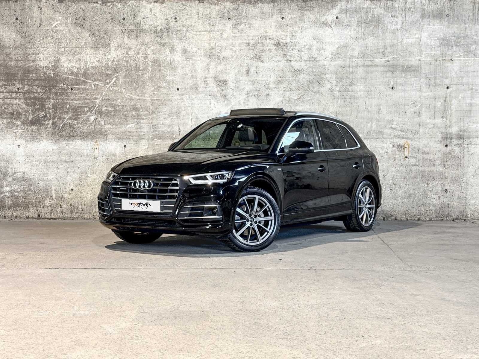 Audi Q5 55 TFSI e quattro Competition 367pk 2020, HFZ-38-V, Automaat, 2005 kg, Euro 6, 143 pk