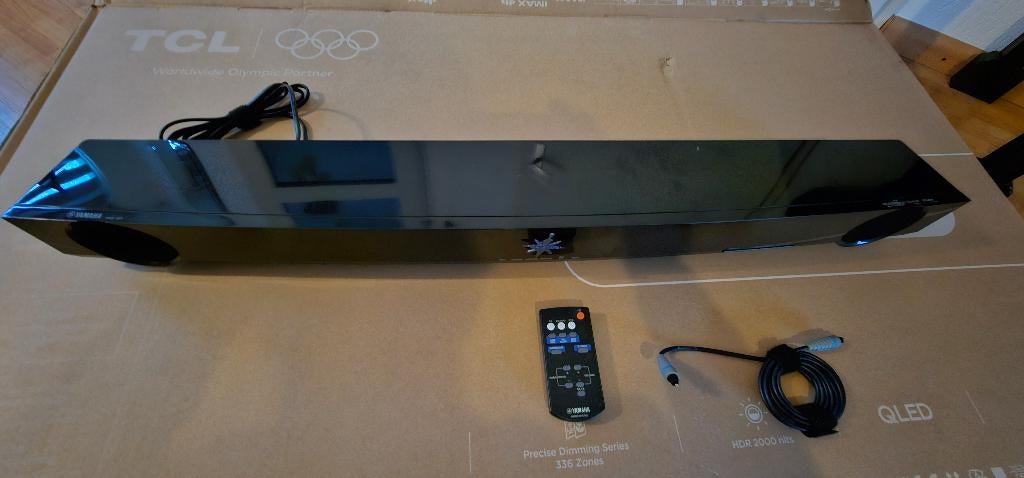 Soundbar Yamaha YAS-101 50 Eur, Audio, Tv en Foto, Soundbars, Ophalen, Zo goed als nieuw