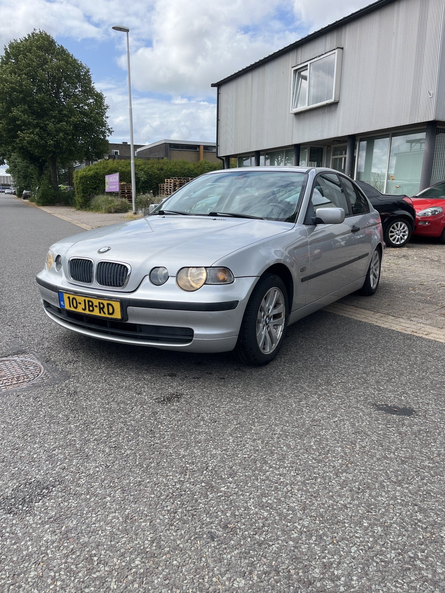 BMW 3 Serie Compact 316ti Executive Clima Nette en goed rijd, 4 cilinders, Bedrijf, Handgeschakeld, Zilver of Grijs