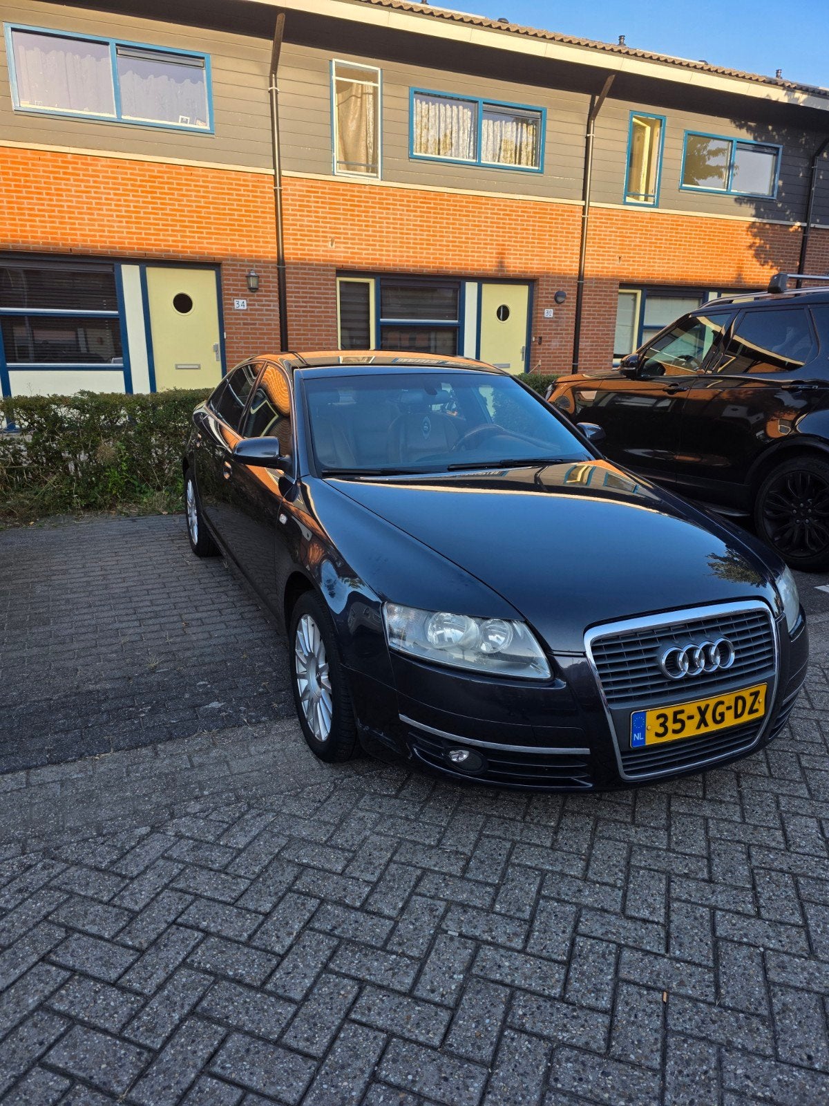 Audi A6 automaat | motor vervangen | leder | 293.000 km, Auto's, Audi, 1525 kg, 4 cilinders, 1984 cc, Bruin