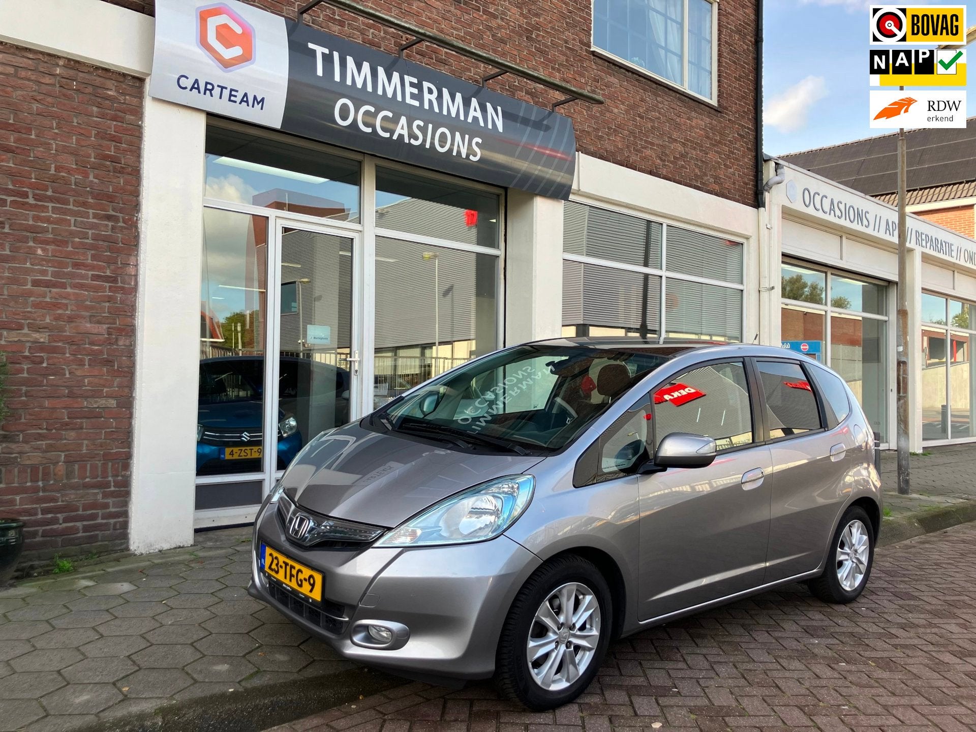 Honda Jazz 1.4 Hybrid Exclusive|Leder|Panorama|Dealer OH, Auto's, Gebruikt, 4 cilinders, 49 €/maand, Bedrijf