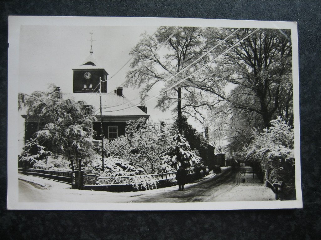 WARNSVELD  N.H. Kerk in de sneeuw 1953, Ophalen of Verzenden, 1940 tot 1960, Gelderland