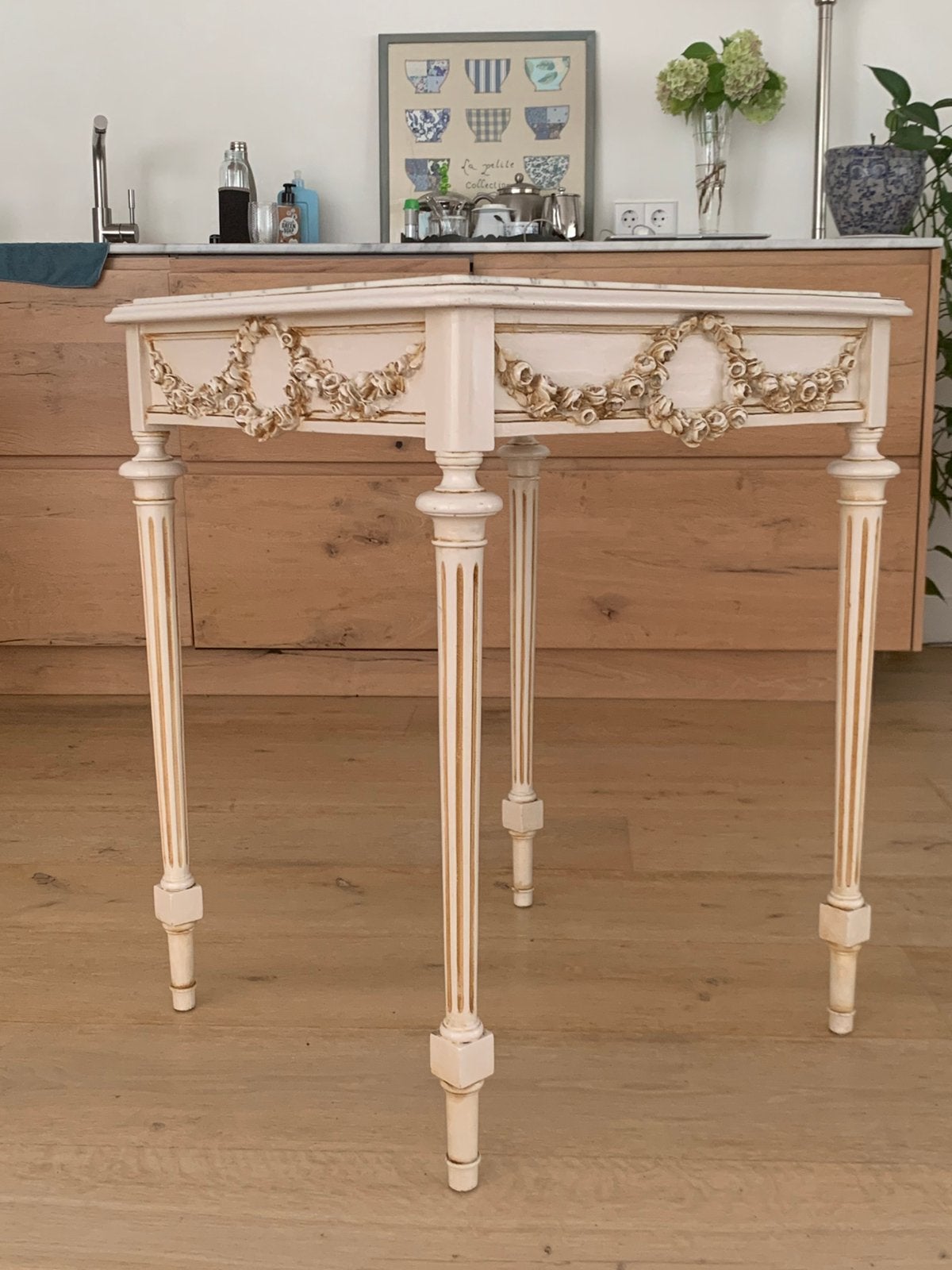Louis XVI side table met marmeren blad, Ophalen
