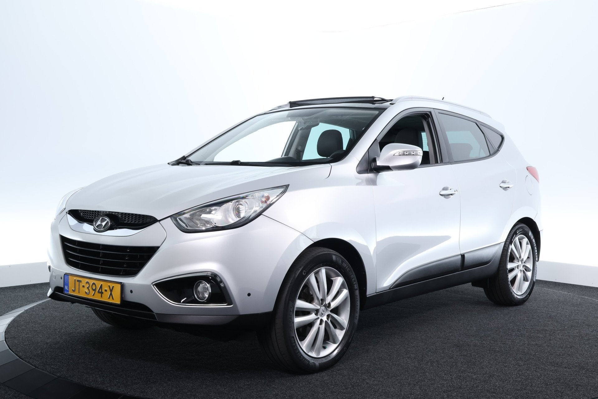 Hyundai ix35 2.0 CRDi HP 4WD i-Catcher |PANO|CARPLAY|CAMERA|, Automaat, Euro 5, 4 cilinders, Bedrijf