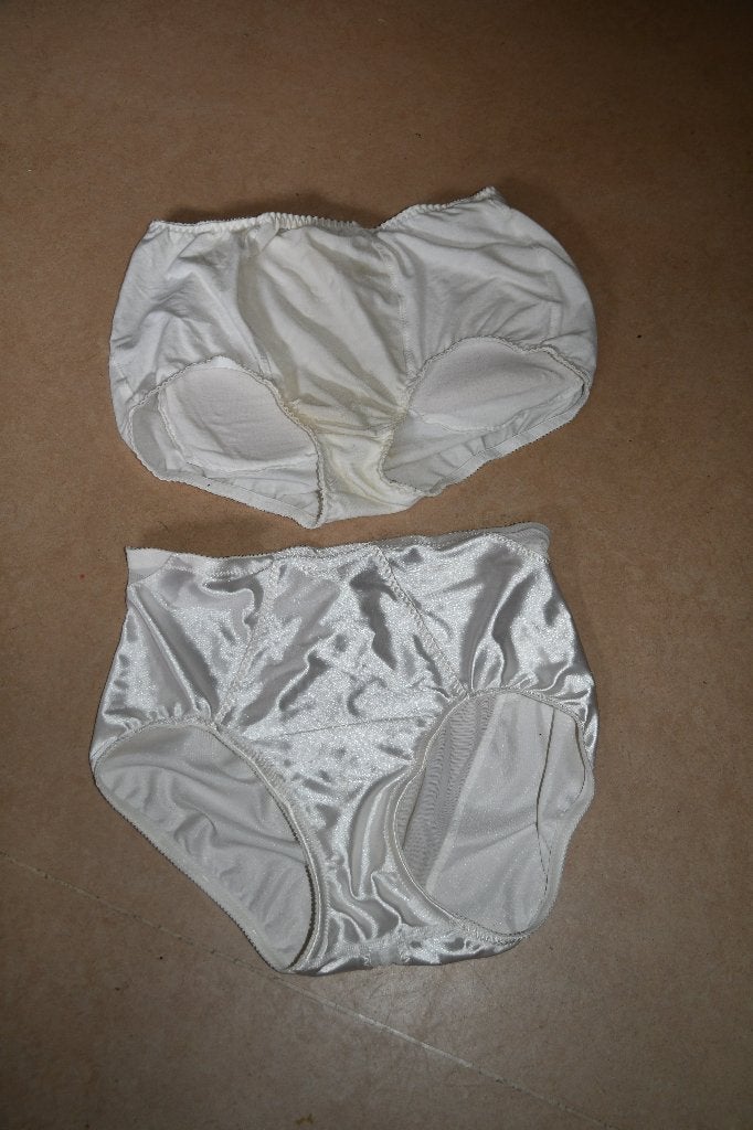 Twee corrigerende damesonderbroeken - Large, Canda, Ophalen of Verzenden, Wit, Broekje of Short
