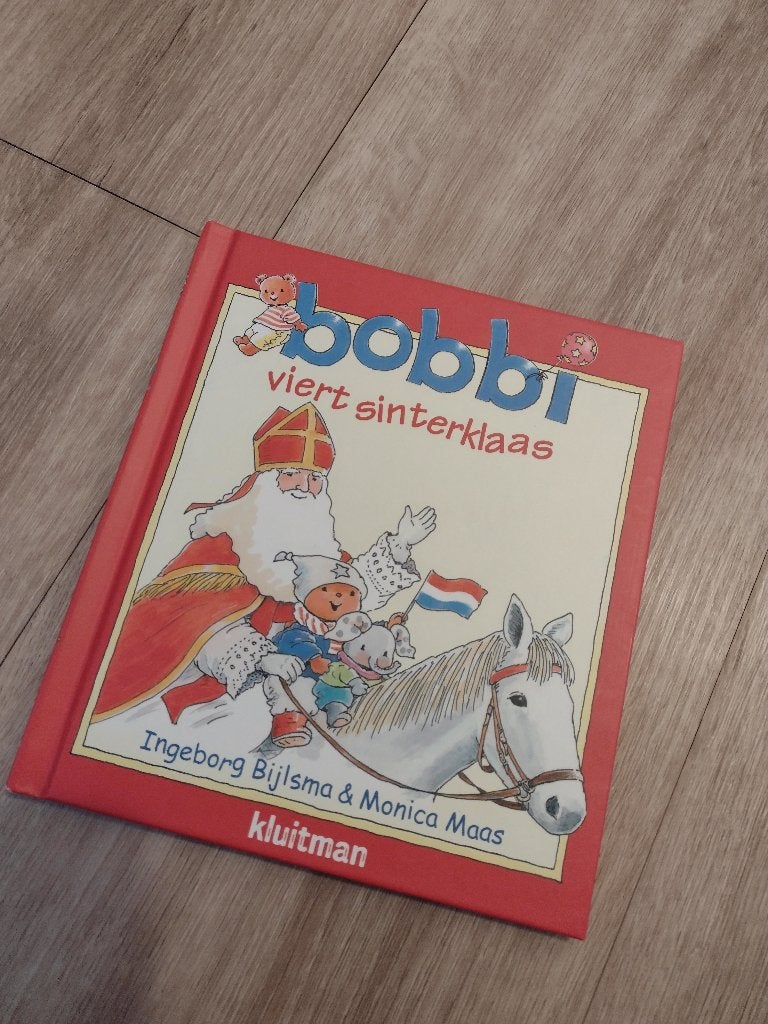Bobbi viert sinterklaas  nieuw leesboek, Ophalen of Verzenden, Nieuw