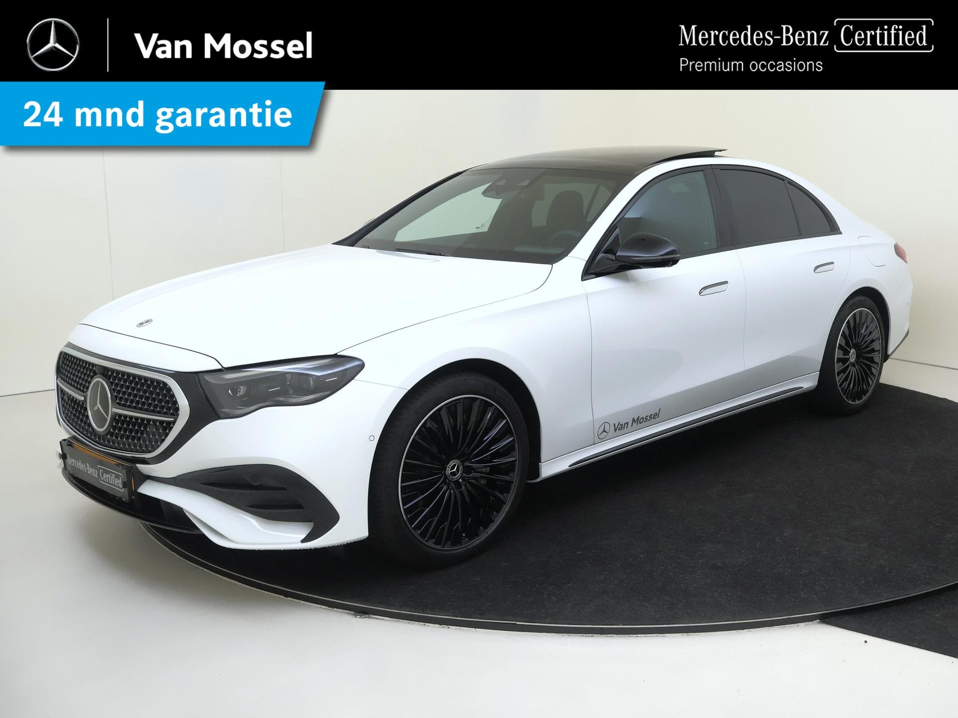 Mercedes-Benz E-klasse 400 e 4MATIC AMG Line / Premium/ Pano, Auto's, Mercedes-Benz, Automaat, 4 cilinders, Bedrijf, Vierwielaandrijving