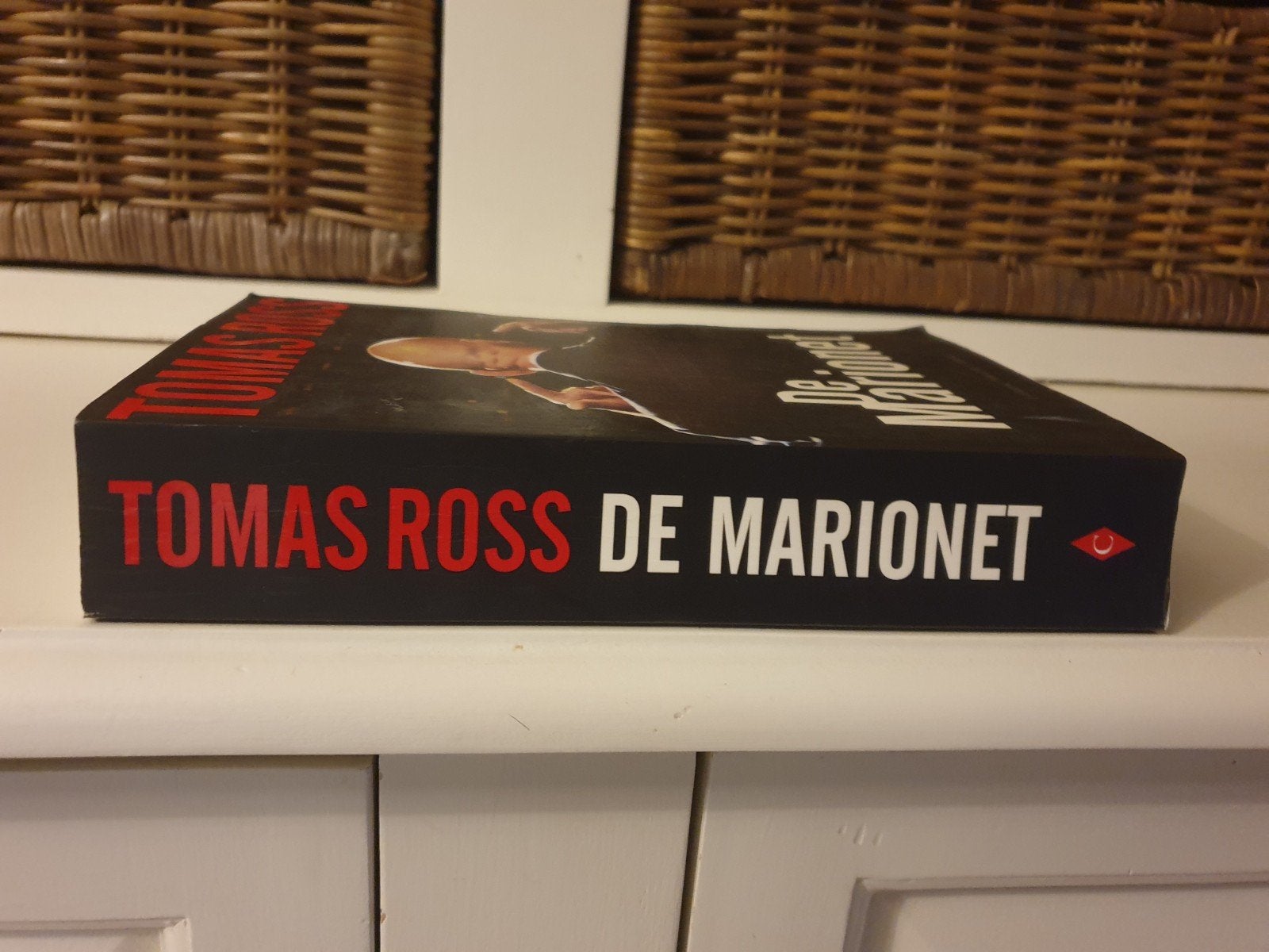 Tomas Ross - De Marionet, Ophalen of Verzenden, Gelezen
