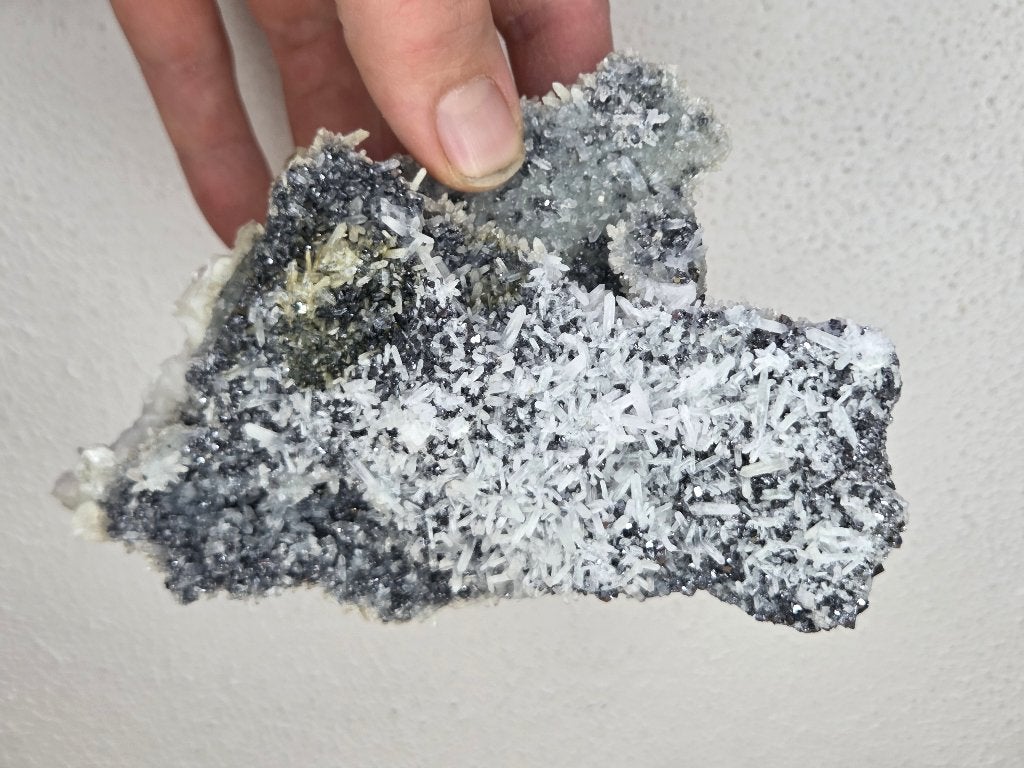 Galeniet met Kwarts en Calciet UV, Ophalen of Verzenden, Mineraal
